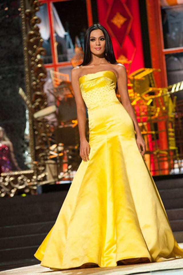 GLOWING MORENA. Ariella Arida in her Alfredo Barazza evening gown. Photo courtesy of the Miss Universe Organization LP, LLLP 