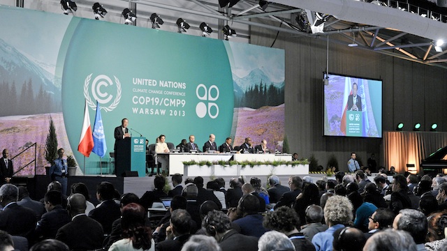 CLIMATE CONFERENCE. Secretary-General Ban Ki-moon addresses the High-level Segment of the UN Climate Change Conference (UNFCCC COP19/CMP9) in Warsaw, Poland, 19 November 2013. UN Photo/Evan Schneider