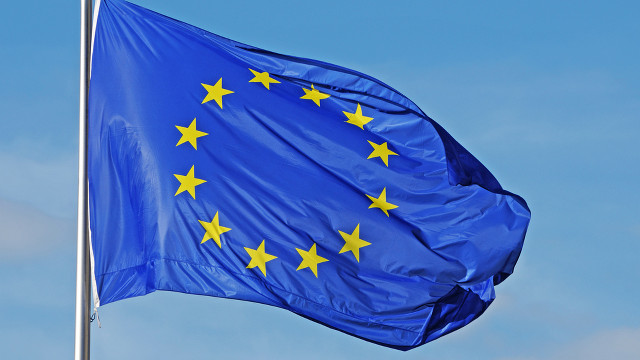BAN. The European Union (flag shown above) mulls ban on meat from cloned animals. Image from Shutterstock