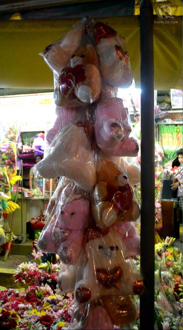 BUNDLE OF CUDDLES. The market is all about sweet thoughts, and flowers are not the only gifts that come to mind