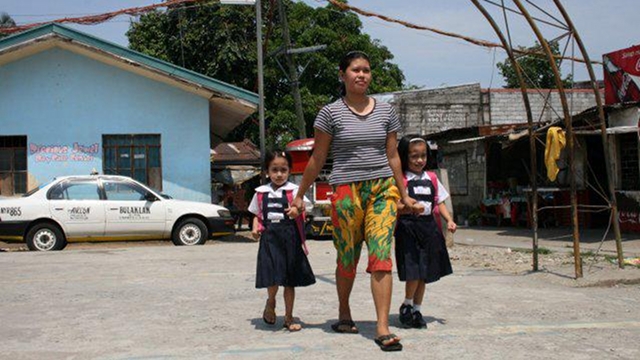 SOCIAL PROTECTION. CCT beneficiaries are required to send their children to school, and submit them to regular medical check-ups. Photo courtesy of DSWD