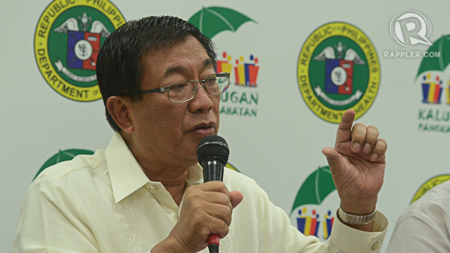 PRICE FREEZE. Health Secretary Enrique Ona declared a price freeze on 200 essential medicines. File photo by Mark Demayo