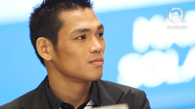 KING ARTHUR. Filipino junior bantamweight contender Arthur Villanueva at Thursday's press conference to announce ALA Promotions' Pinoy Pride XXIV card at Solaire Resort. Photo by Josh Albelda/Rappler