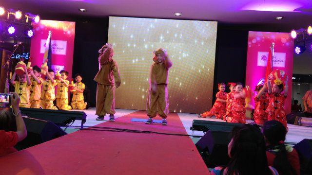 TALENTS. The members of the Jin Nan School Kindergarten Chinese Dance group showed off talent at the Lucky Chinatown Mall on February 9.