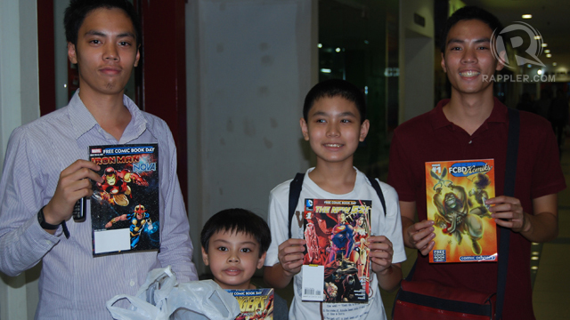 FROM KUYA TO BUNSO. The Yoingco brothers and their free comics. Photo by Jerald Uy