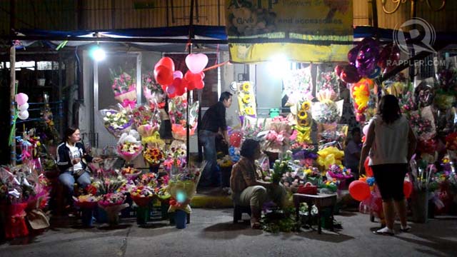 NIGHT DEPOT. Some stores expect customers 24/7 NIGHT DEPOT. Some stores expect customers 24/7