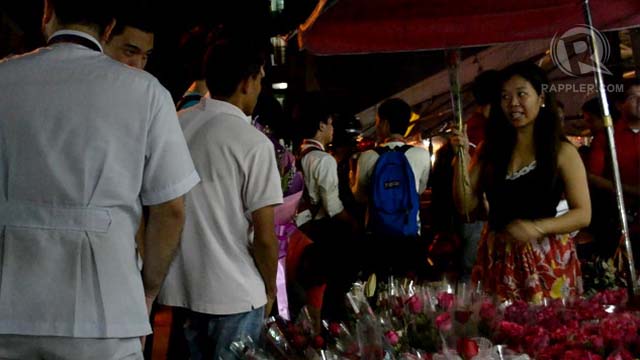 SINGLE-STEM OR BOUQUET? Vendors are the customer’s partners in arranging their ideal gifts