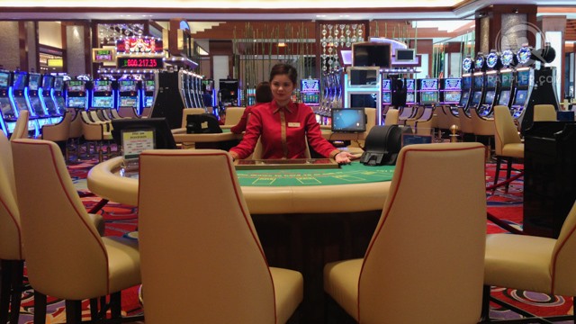 SPECIAL TREATMENT. Casino high rollers get special treatment at Solaire Manila, which opens March 16. Photo by Aya Lowe