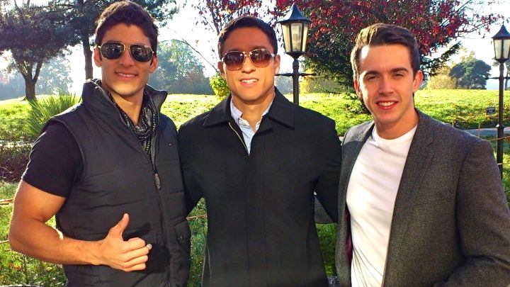 With Mister Mexico (left) and Mister Northern Ireland (right). Image from the Mr World - Philippines Facebook page