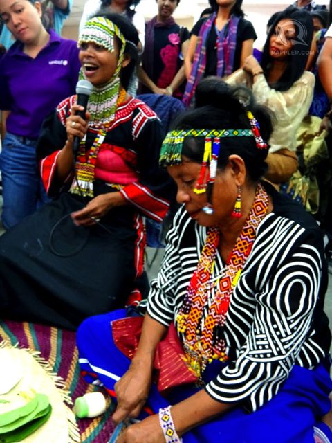 Baylan Undin prepares the nganga as part of the Panawagtawag ritual