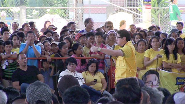 THE PRINCE? UNA accuses Team PNoy of a "Save the Prince! Operation" supposedly to drop candidates in favor of Bam Aquino. Aquino and Team PNoy deny the charge. File photo by Natashya Gutierrez. 