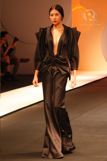 CARY SANTIAGO