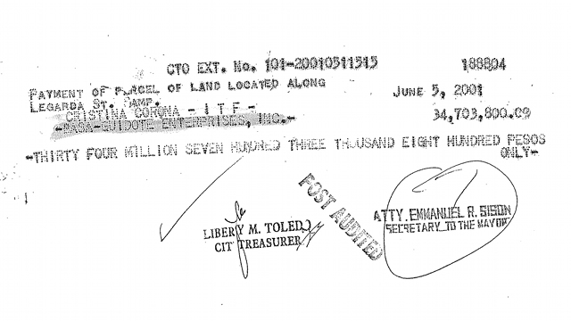 TAMPERED? Prosecution presents two copies of the P34-M check issued to Basa Guidote