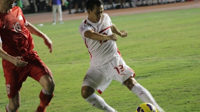 TOO LATE. Captain Chieffy Caligdong was brought into the game halfway into the 2nd half and did not have enough time to be the hero again. Photo by Franz Lopez