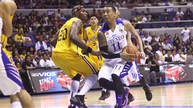 AWESOME NEWSOME. The Fil-Am forward led Ateneo over UST in the first round. Photo by Rappler/Josh Albelda.