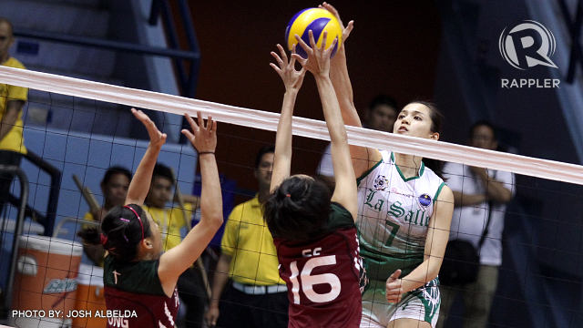 SWAN SONG. Gumabao won a third straight title in her final year. Photo by Rappler/Josh Albelda.