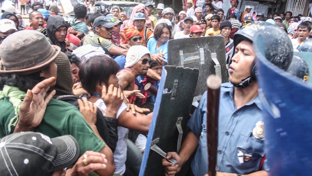 Violence broke out against between the police and the residents