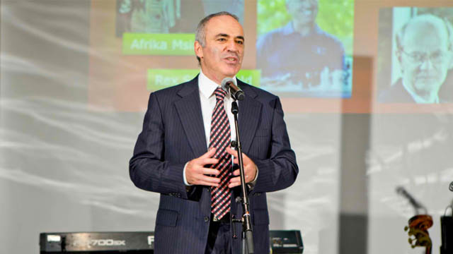 'DICTATORSHIP.' Chess great Garry Kasparov believes that participating in Sochi 2014 'gives a boost to the dictator.' File Photo from kasparov2014.com