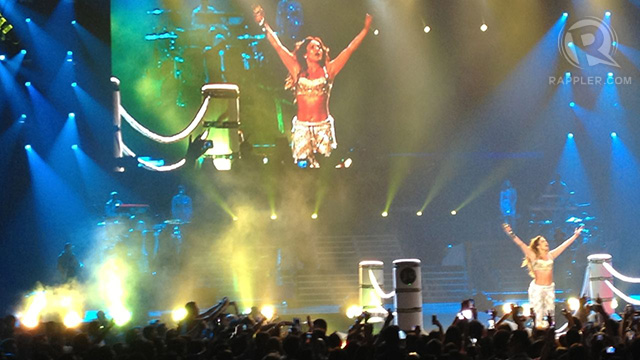 JLo's toned abs stole the show. Who would've thought that she's 43?
