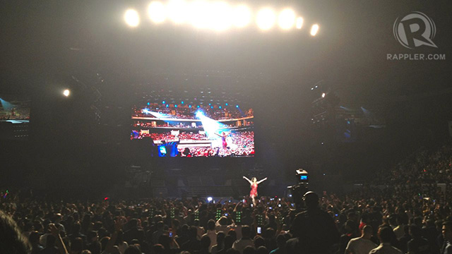 Energy exchange: the fans gave her good vibe; JLo gave it back