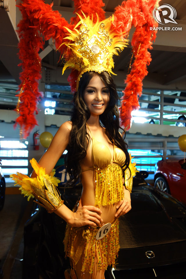 DOLL-LIKE BINIBINI. Joana Cindy Miranda at the Parade of Beauties last April 6 at the Araneta Center, Cubao. Photo by Edric Chen