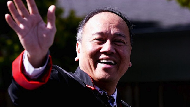 FIFTH TERM. Milpitas City Mayor Jose Esteves is the first Filipino-American to become mayor of the city. Photo from Esteves' Twitter account. 