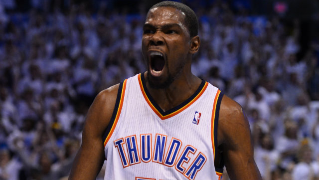 OFFENSIVE PLAYER. Kevin Durant doesn't much care for reporters. File photo by Larry W. Smith/EPA