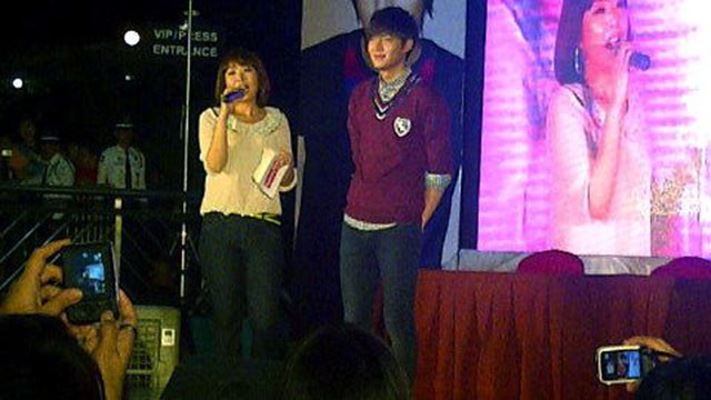 TWEETED BY @GRACESAJORDA: Fans made sure they had a photo 'with' Lee Min Ho