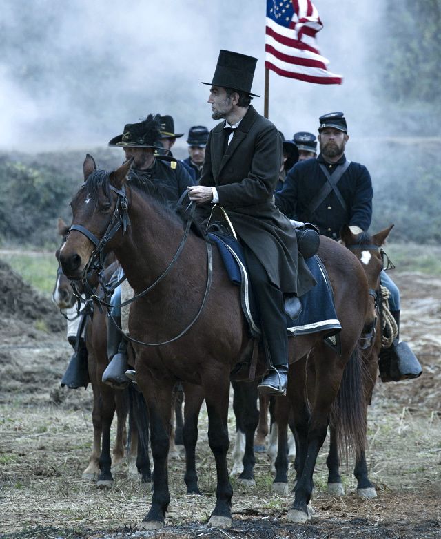TO BATTLE. Abraham Lincoln fought battles on the field and in congress