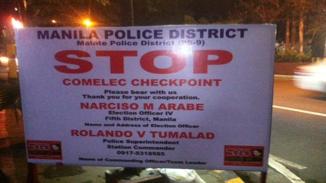 GUN BAN. By Sunday, January 13, Comelec installs checkpoints for the election period. Photo by Voltaire Tupaz