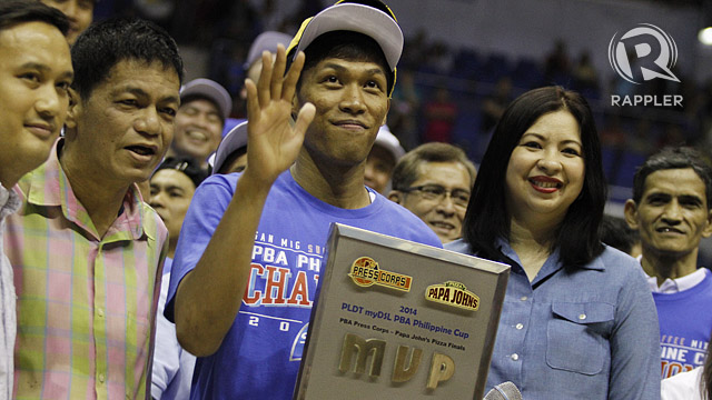NO OBSTACLES. Mark Barroca of San Mig Coffee won the Obstacles challenger at the PBA All-Star Weekend. Photo by Josh Albelda/Rappler
