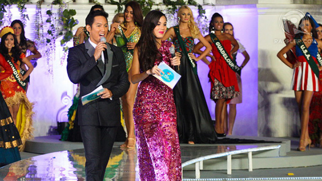 Hosts Marc Nelson and Sandra Seifert