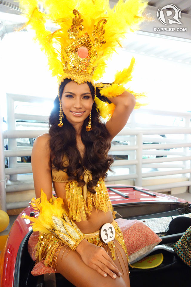 PARADE OF BEAUTIES. Parul Shah at the Parade of Beauties on April 6, Araneta Center, Cubao. Photo by Edric Chen