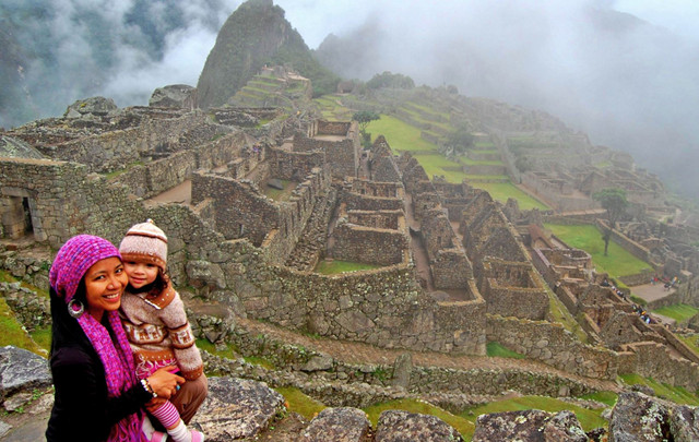 MOMMY AND BABY TRAVEL. Who said traveling around the world is impossible with a baby? Gay Mitra-Emami disproves that. Photo courtesy of Gay Mitra-Emami