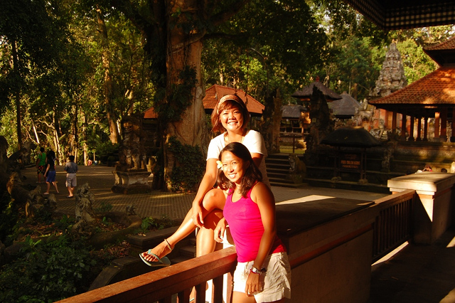 BUDGET TRAVEL CAN BE WONDERFUL. Lois and Chichi backpacked South East Asia for 6 months with just a budget of P100,000 each. Photo courtesy of Lois Yasay