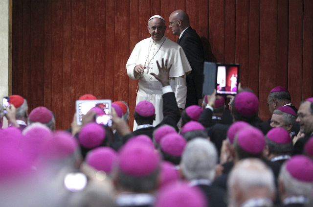 'DON'T JUDGE.' Pope Francis reminds priests and bishops to avoid prejudice. File photo by Antonio Lacerda/EPA 'DON'T JUDGE.' Pope Francis reminds priests and bishops to avoid prejudice. File photo by Antonio Lacerda/EPA