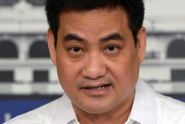 CRACKDOWN. Presidential Spokesperson Edwin Lacierda says the government intends to crack down growing cybersex industry targeting minors.  File photo by AFP