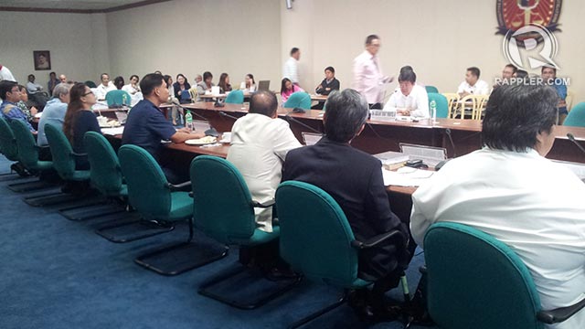 ELECTORAL REFORMS. Senator Aquilino "Koko" Pimentel preside over an electoral reforms committee hearing on Thursday, February 20. Photo by Michael Bueza/Rappler