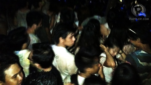 SWEAT, PAINT AND BEER. People danced within limited space but with unlimited energy. Photo by Karen Ceballos