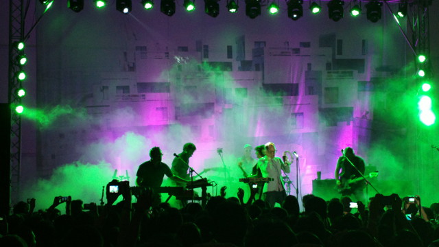 'BIGGEST BAND NOBODY'S EVER HEARD OF.' Stars owned the Metrowalk Tent while Psy rocked the SM Mall of Asia Arena