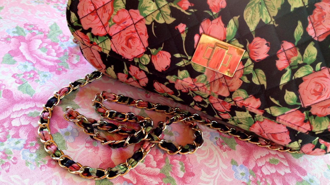 My floral bag has gone with me to MANY trips. I took this one in a recent trip to Puerto Galera.