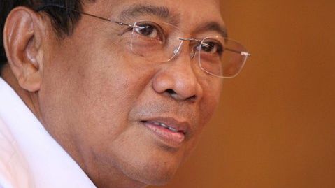 BEYOND 2013. Vice President Jejomar Binay eyes the midterm polls as a testing ground for his presidential ambition. Photo from Binay's Facebook page 