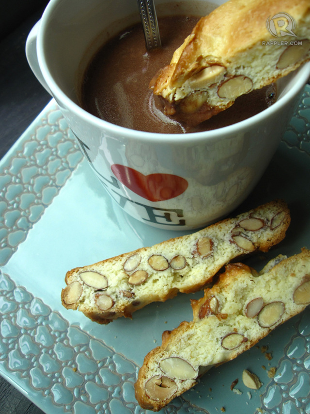SamLikesItHot Almond biscotti