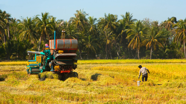 Machines on PH farms: Catching up with ASEAN integration