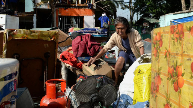 DSWD: 14.4 million poor women in the Philippines