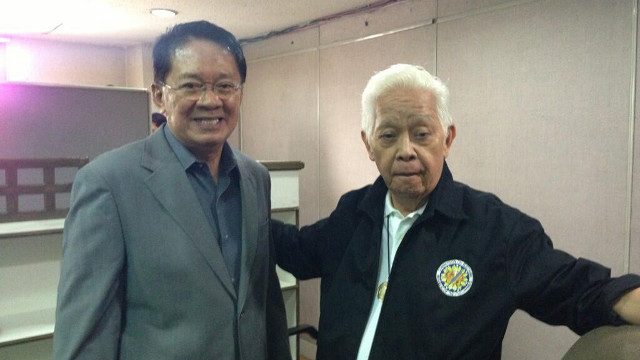 NEW COMMISSIONER. Newly-appointed Comelec commissioner Macabangkit Lanto with chairman Sixto Brillantes Jr. Photo tweeted by Brillantes 